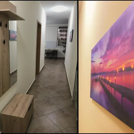 Magic Apartment *